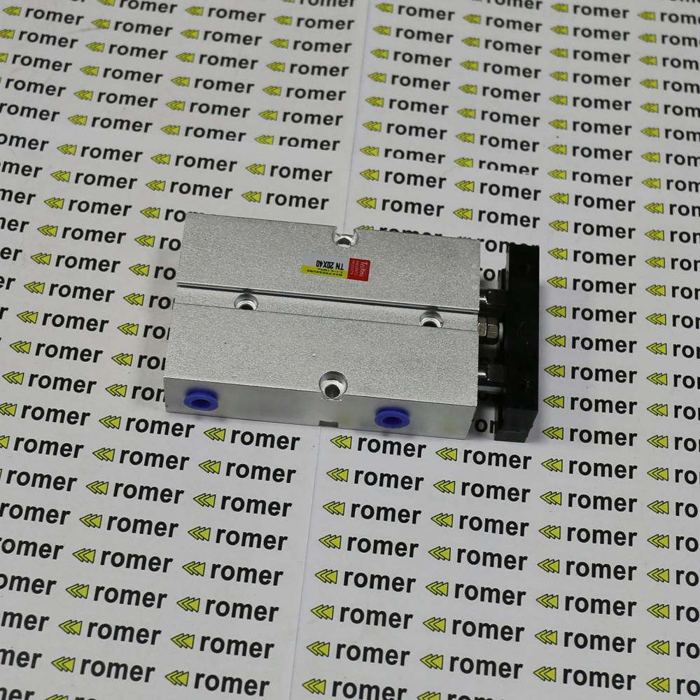 Pneumatic actuator (double guidance)